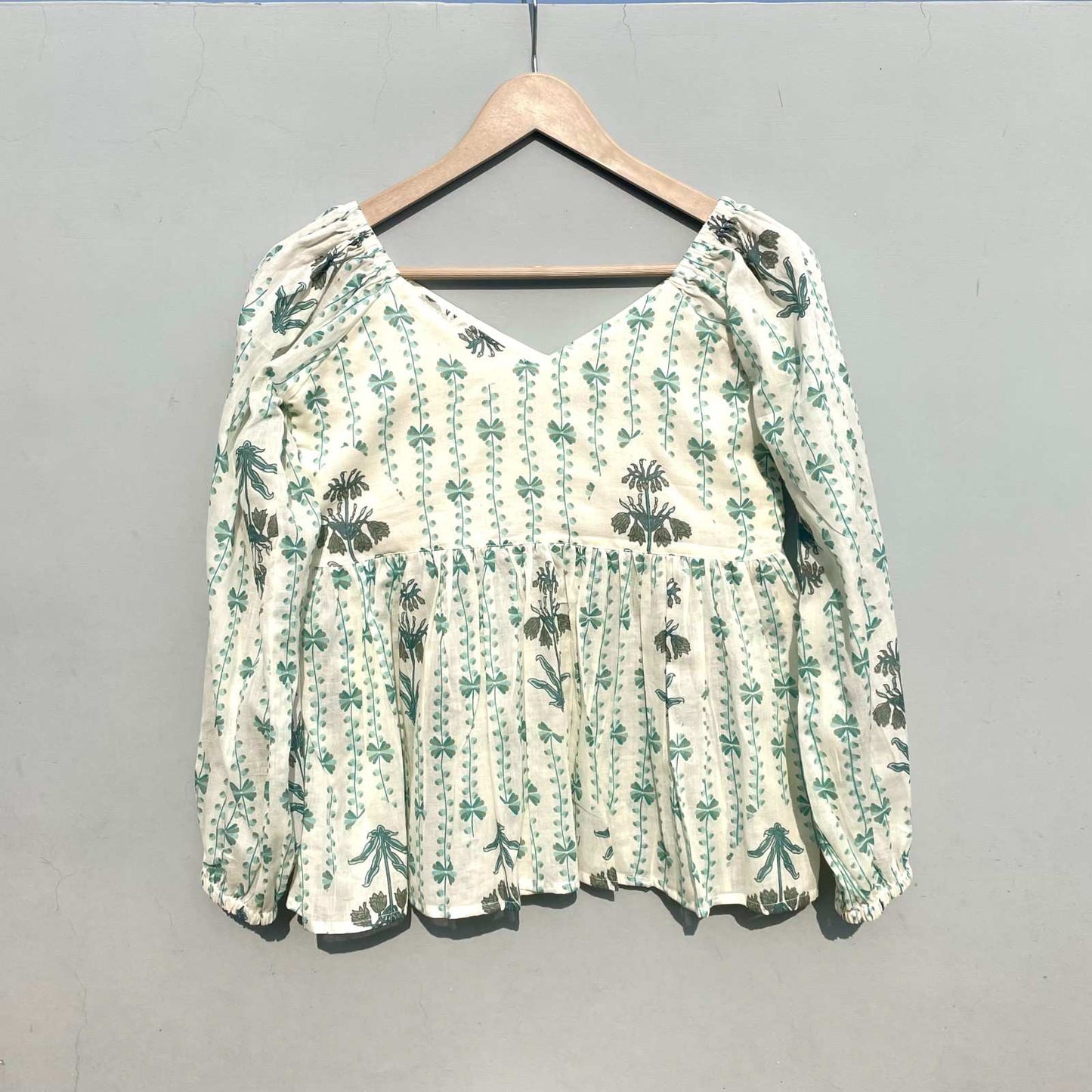 White Cyan Floral Cotton Puff Sleeves Top - KJ0285