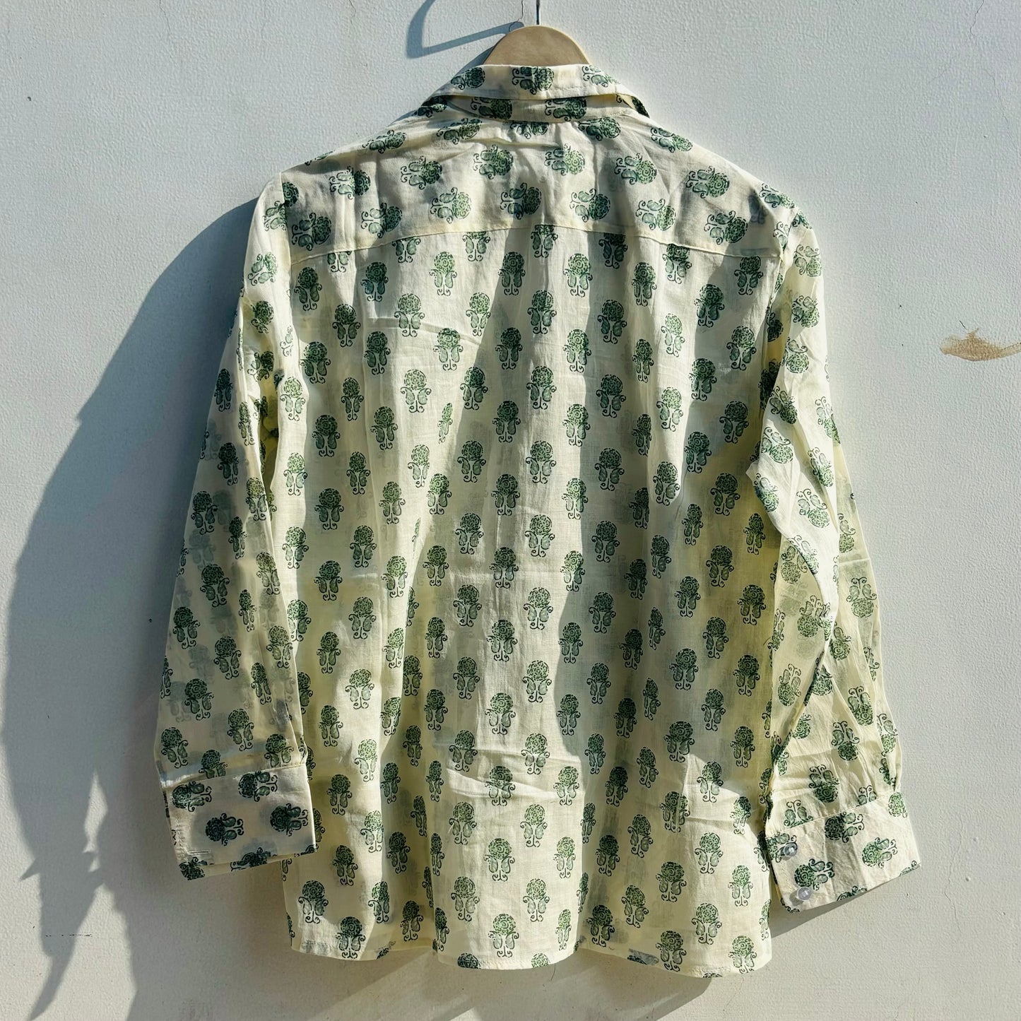 White Green Butti Mul Shirt - KJ0819