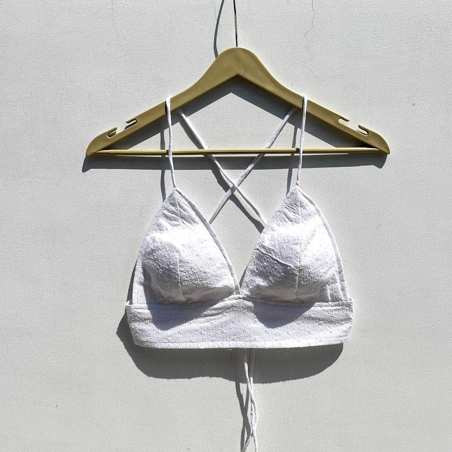 Mitti Green Embroidery Dobby Shirt & White Chikan Bra Combo - KJ0534