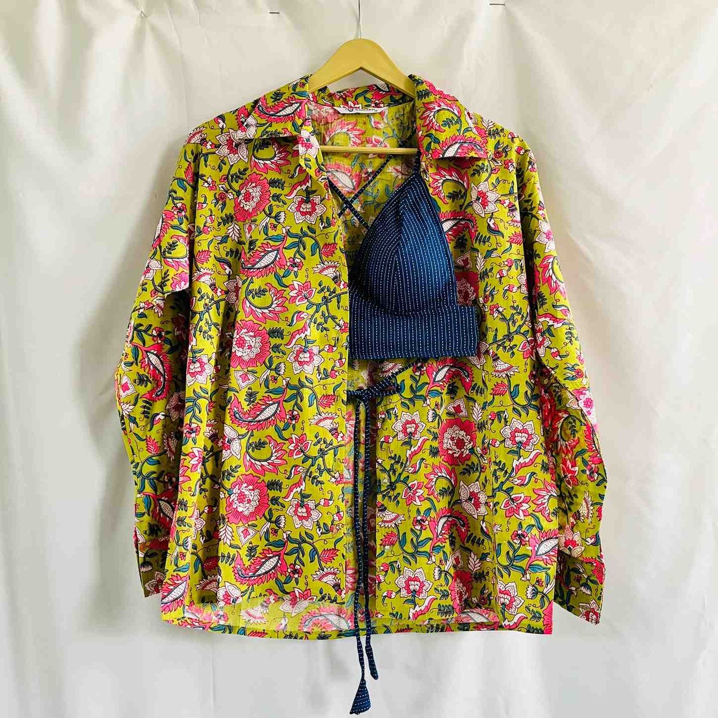 Green Jaal Shirt & Bra Combo - KJ0658