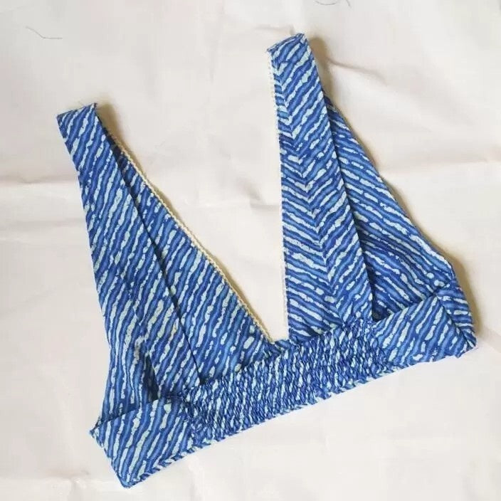 Blue White Lehariya Broad Straps Cotton Bra - KJ0009