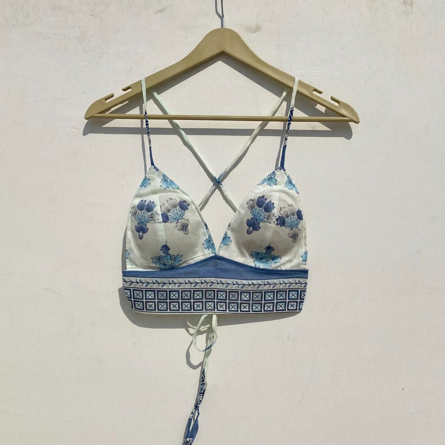 White Blue Floral Removable Pads Bra - KJ0940