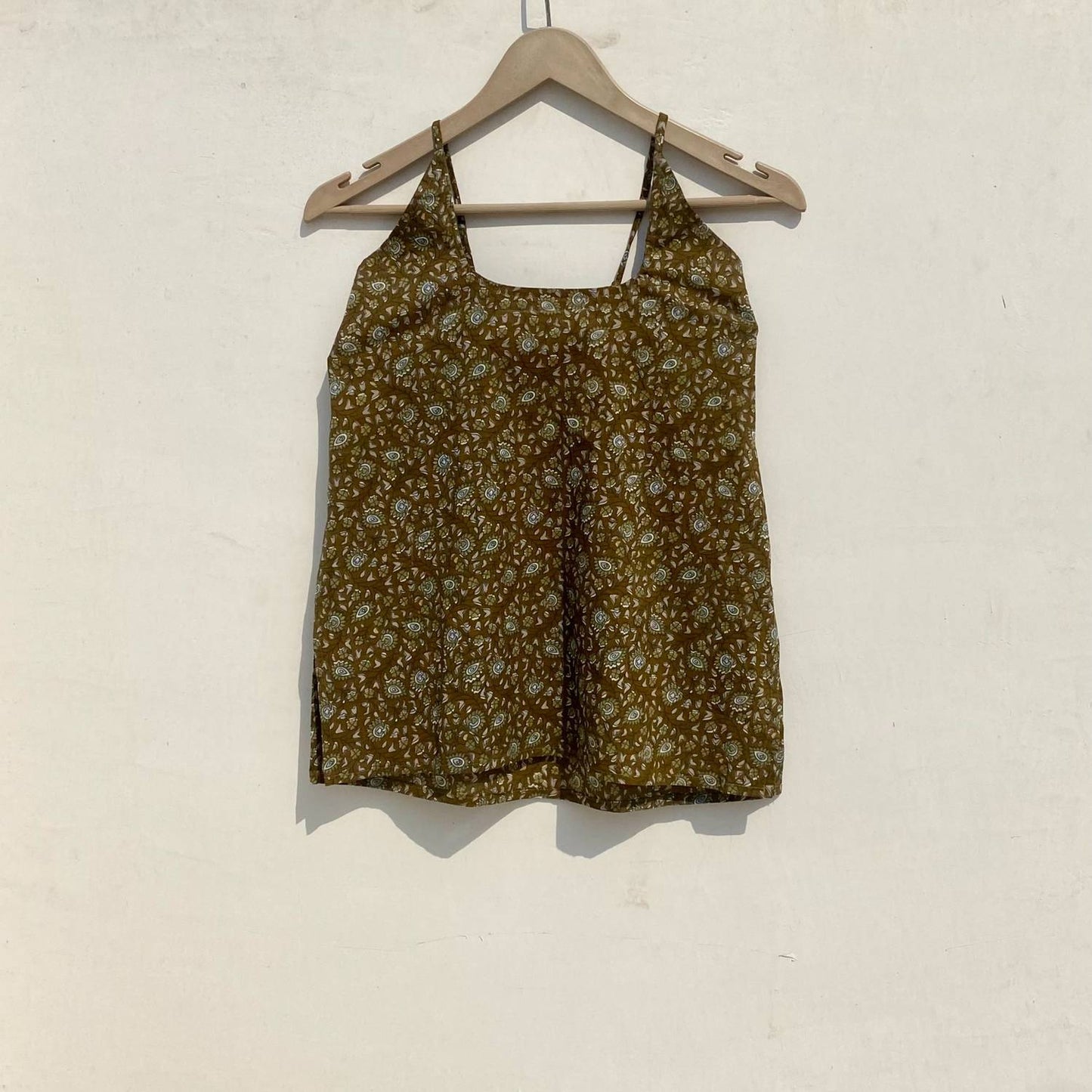 Green Paisley Round Neck Halter Neck Kurti Top - KJ10016