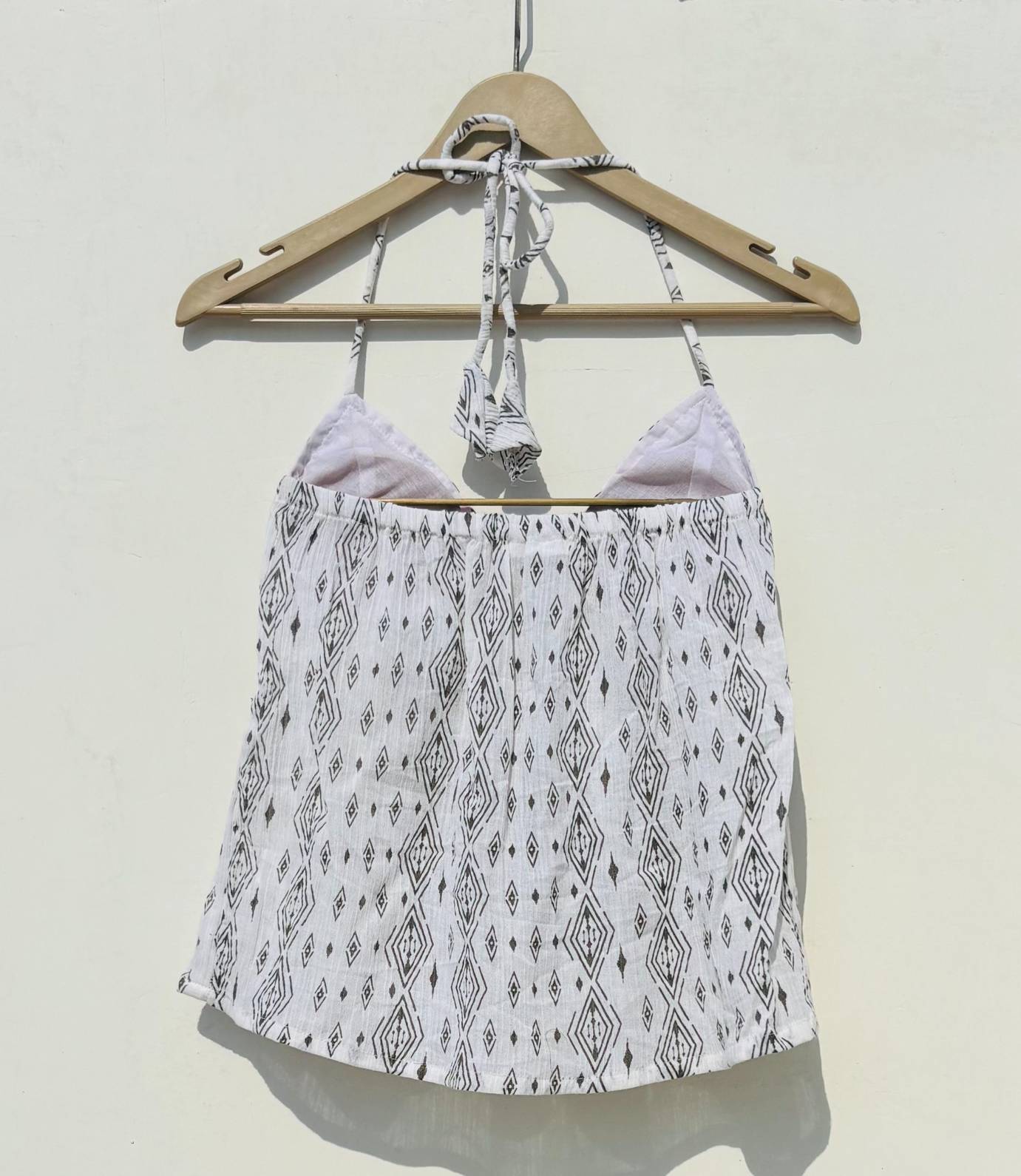 White Crush Butterfly Removable Pads Top - KJ0896