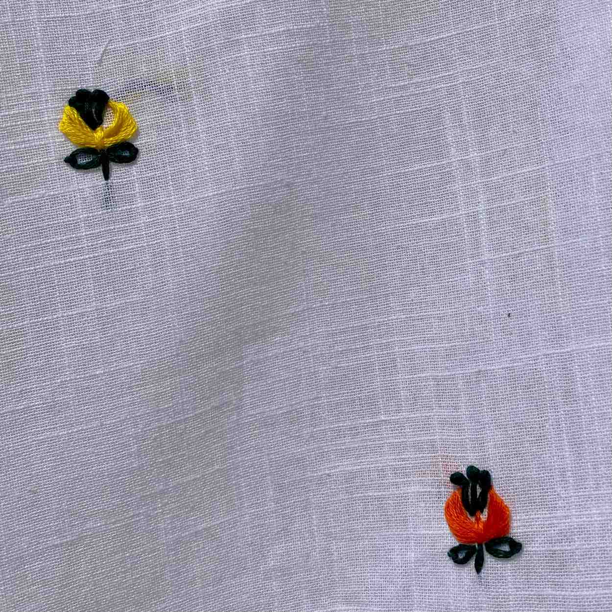 White Floral Embroidery Cotton Women Shirt - KJ0914
