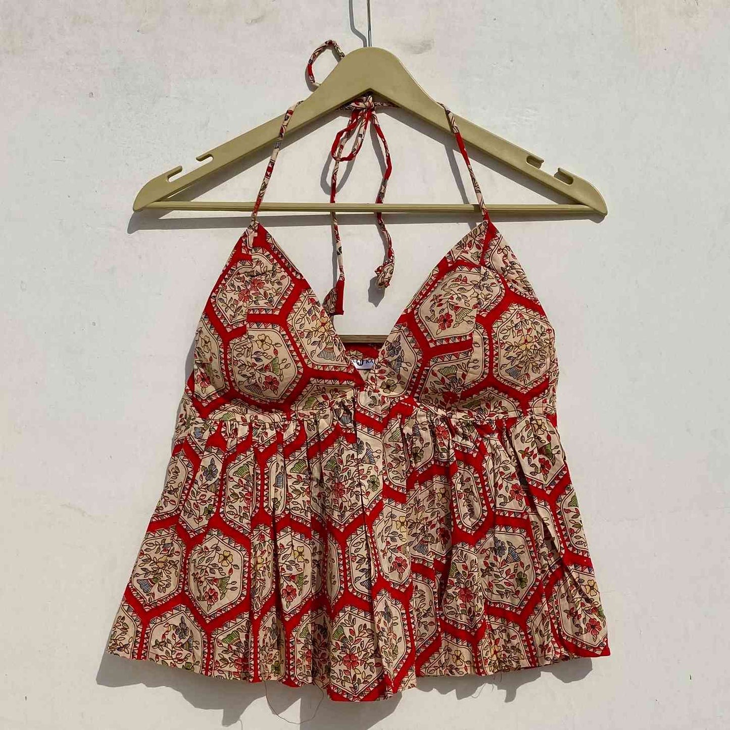Red Traditional Tree Removable Pads Top - KJ0971