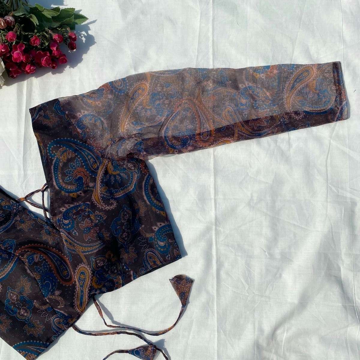 Black Floral Pialsey Organza Blouse - 700 - FAL10082