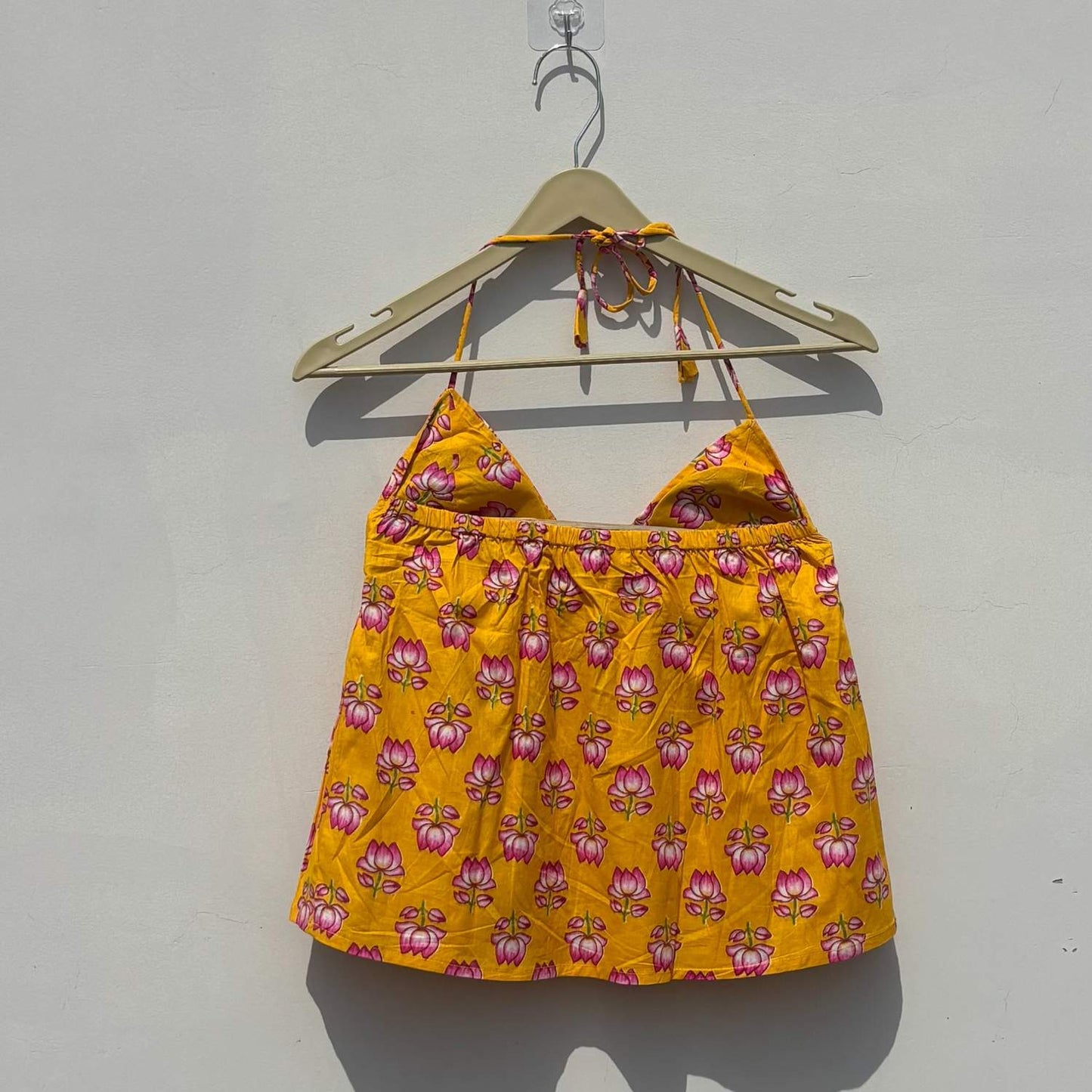 Yellow Lotus Tree Removable Pads Top - Kj10434
