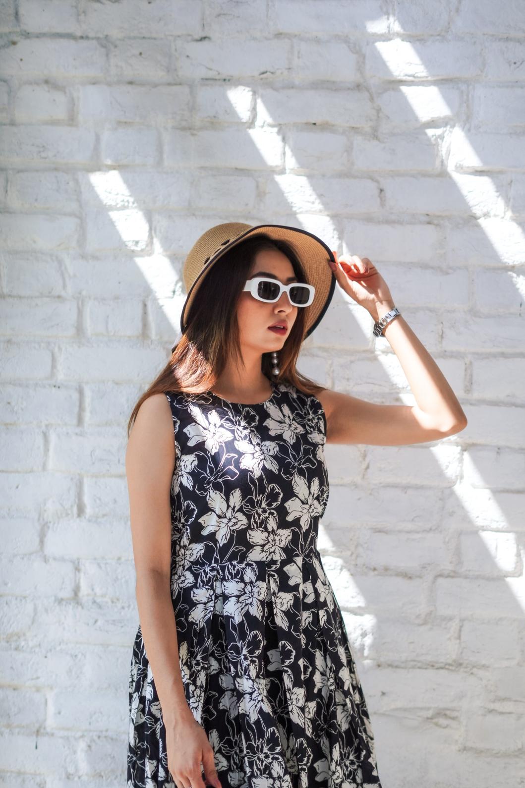 Black & White Floral Maxi Dress - 1400 - Gheraa10058