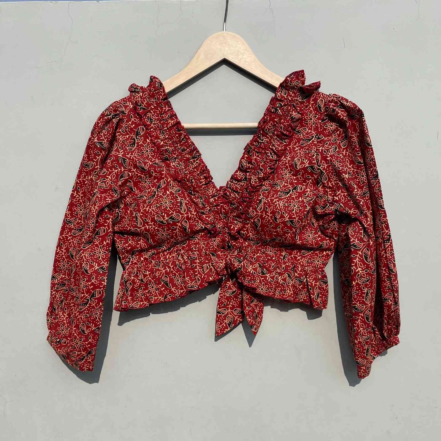 Red Kalamkari Frill Neck Puff Sleeves Cotton Top - KJ0301