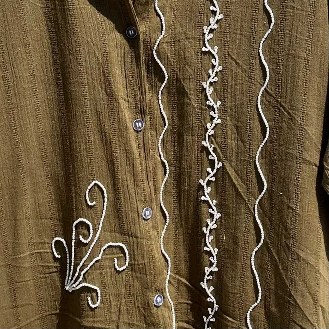 Mitti Green Dobby Hand Embroidery Cotton Shirt - KJ0535