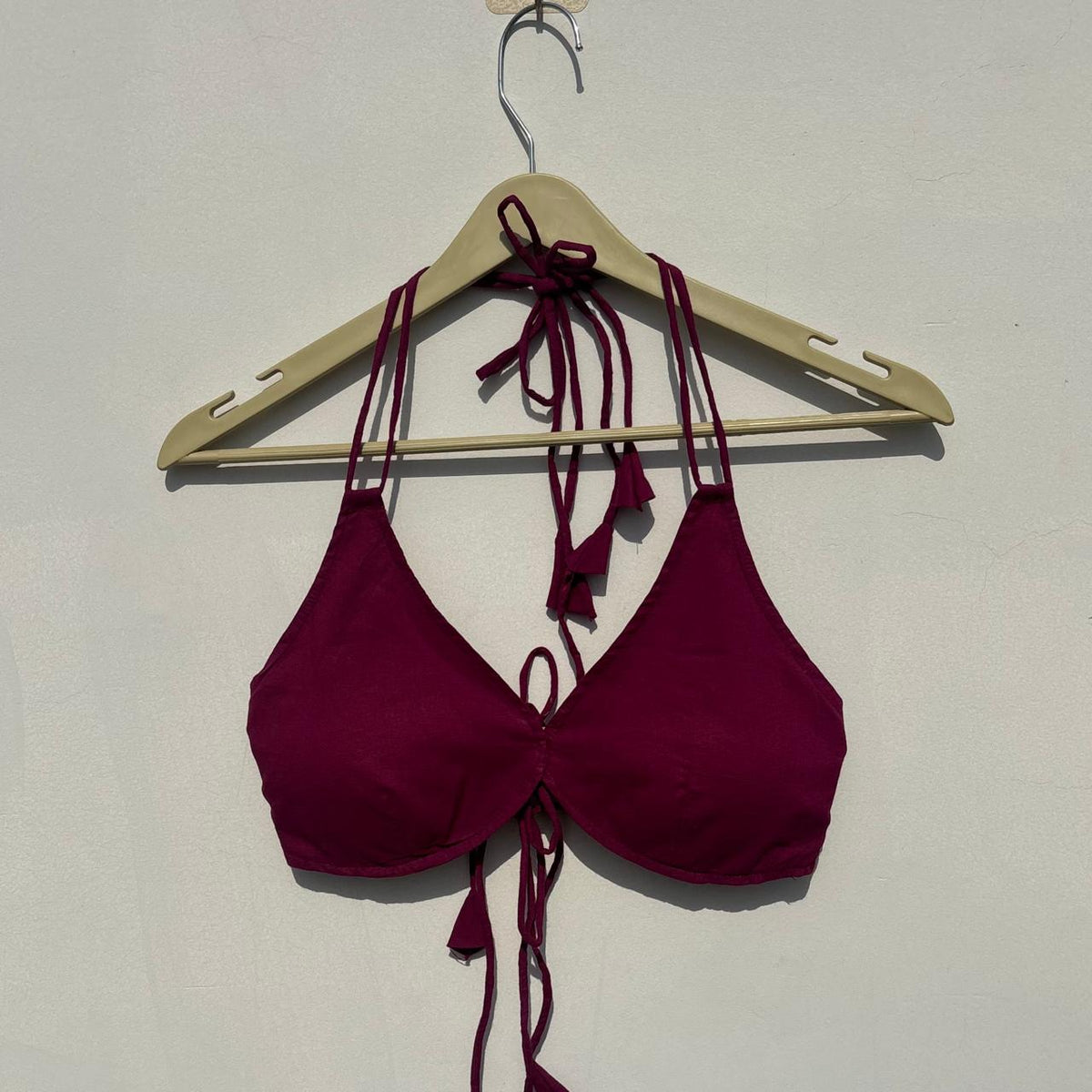 Wine Plain Snail Shape Padded Bra - Kj10514