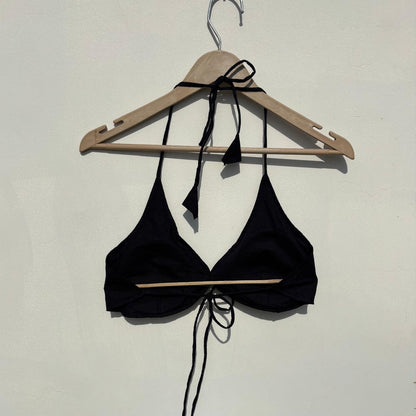 Black Plain Snail Shape Padded Bra - Kj10512
