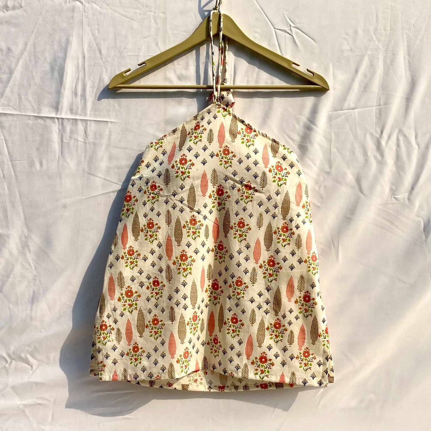 Off White Tree Halter Neck Padded Cotton Top- KJ10301