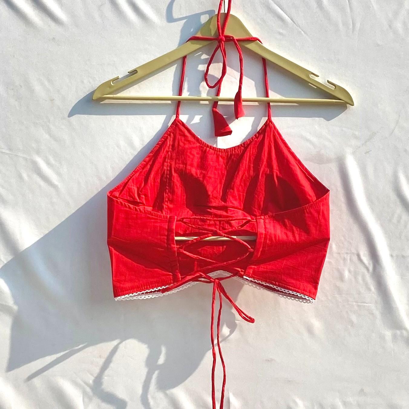 Red Bird Criss Cross Removable Pads Top - KJ10316