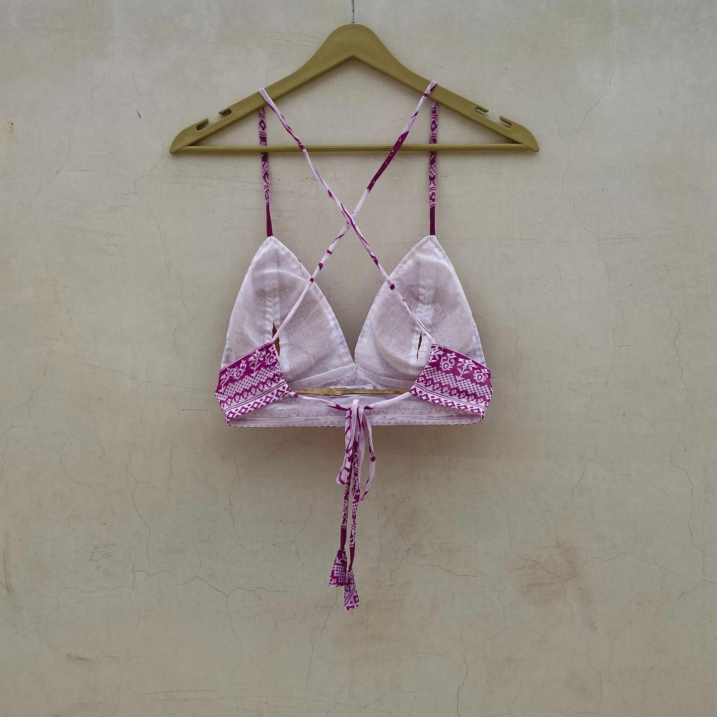 White Purple AbstractRemovable Pads Bra - KJ10092
