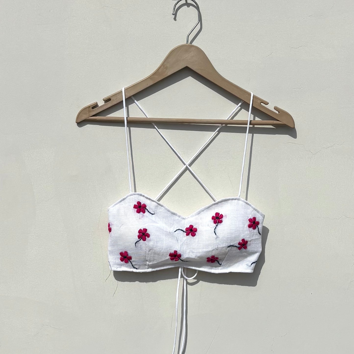 Pink Floral Ring Embroidery Removable Pads Bra - KJ10399