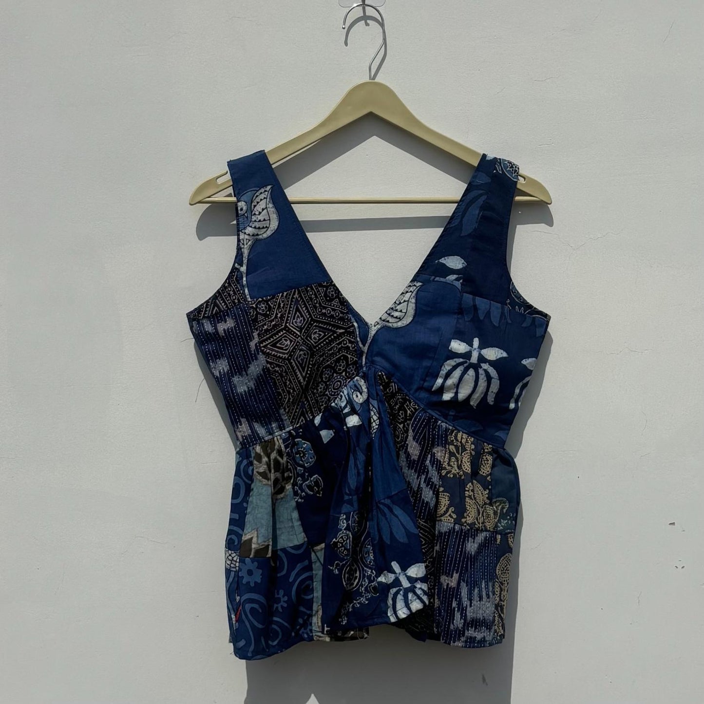 Indigo Ptach Deep Neck Cut Sleeves Removable Pads Top - Kj10437