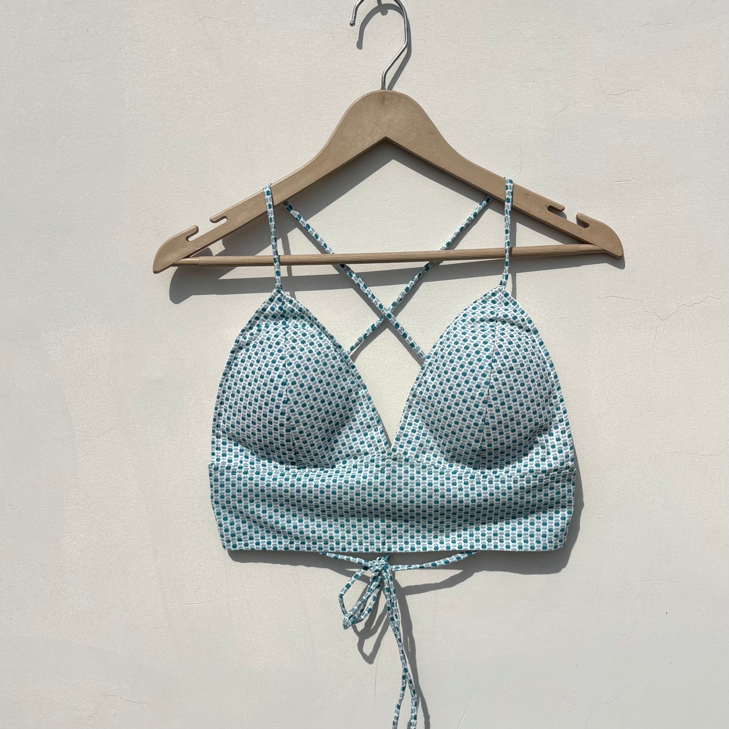 White Blue Dots Removable Pads Bra - Kj10397