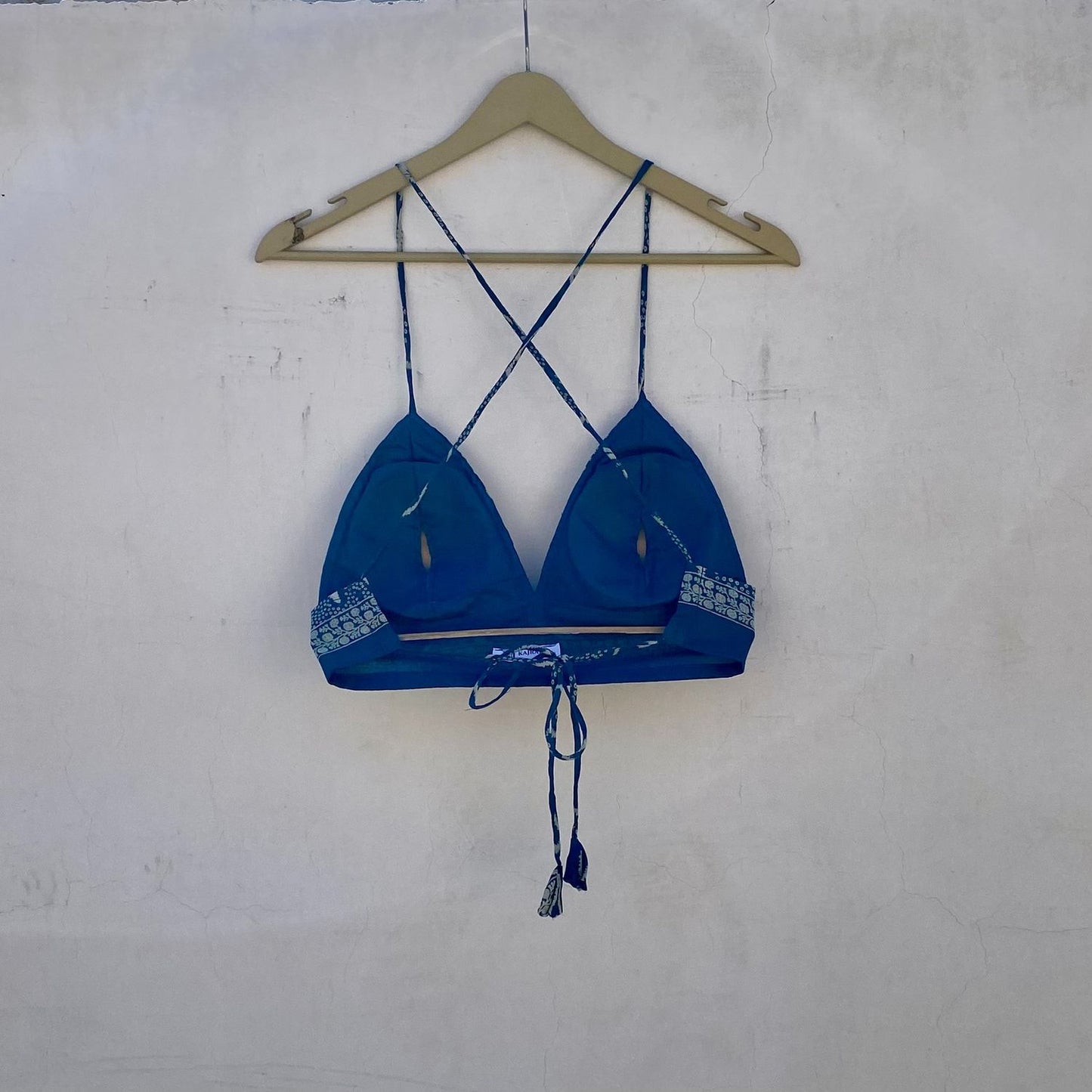 Blue Grey Dots Floral Removable Pads Bra - KJ10258