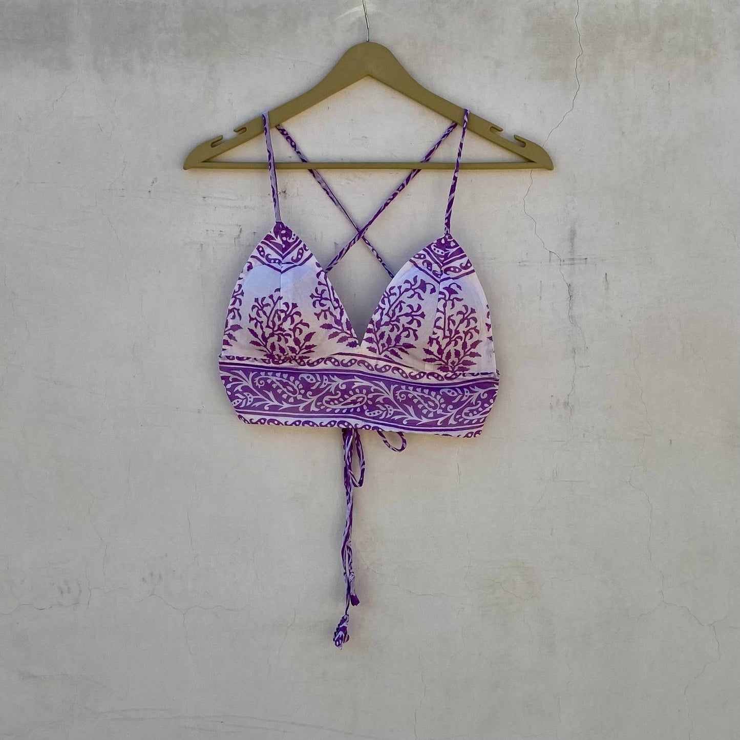 White Lavender Floral Removable Pads Bra - KJ10261