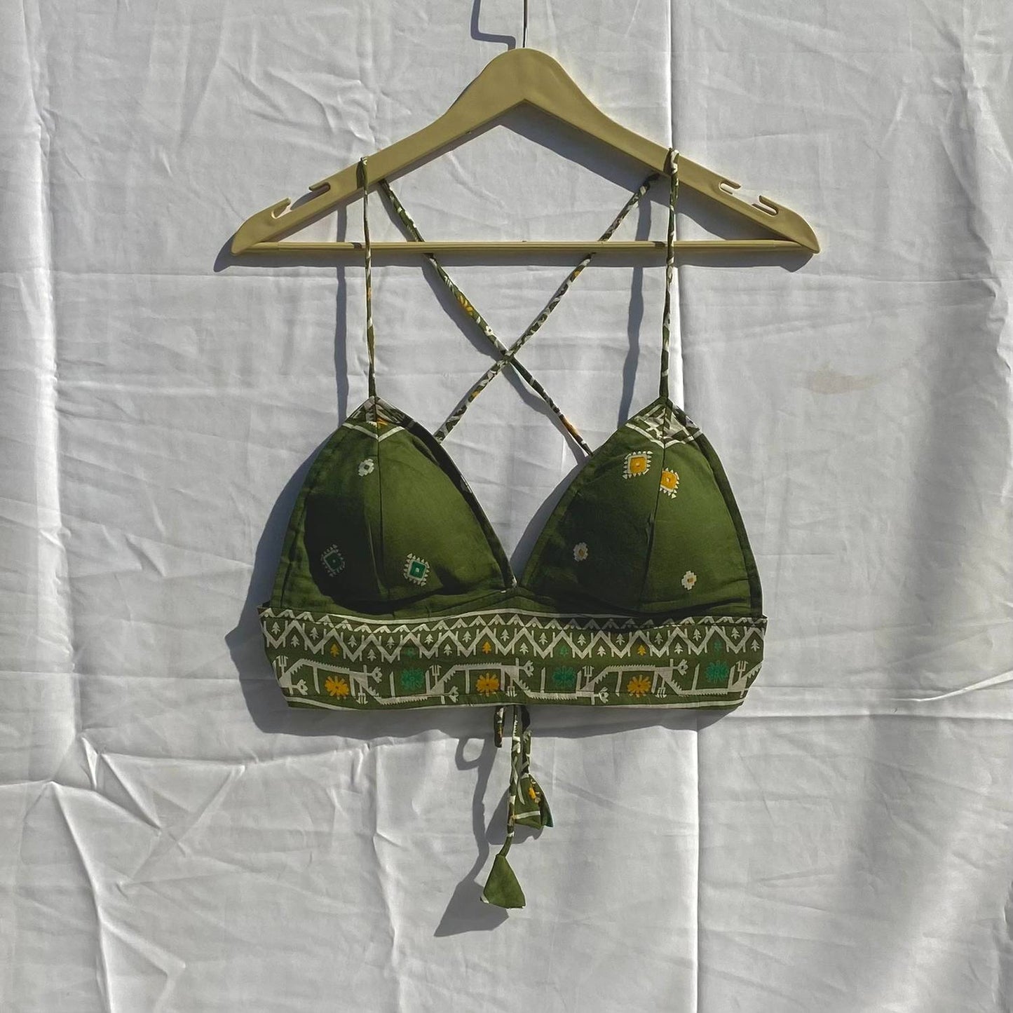 Green Patola Removable Pads Bra - KJ10263